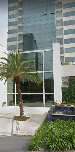 Fachada do edifício onde fica o escritório da Nixloc